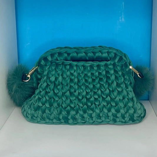 Clutch da 20 cm in Velluto Verde e Manico in Pelliccia