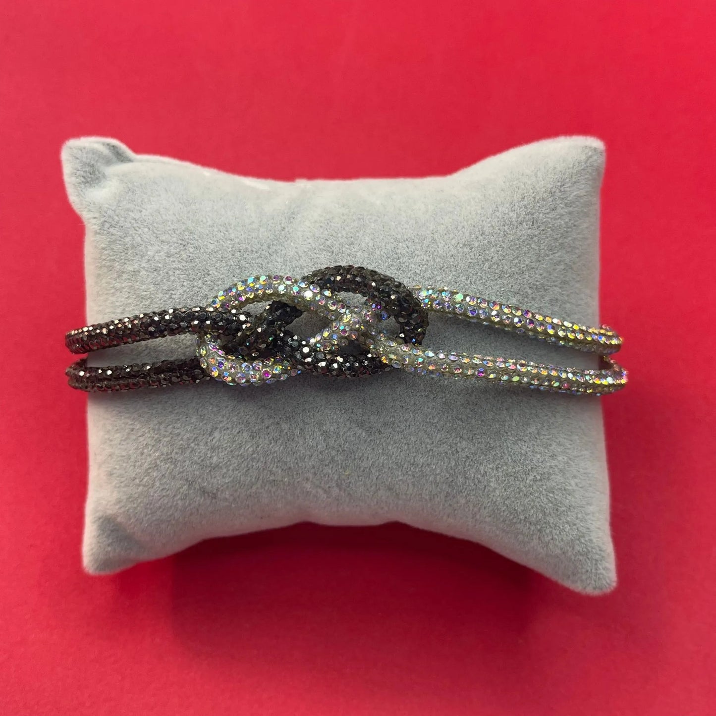Bracciale Nodo Realizzato a Mano - Vari Colori