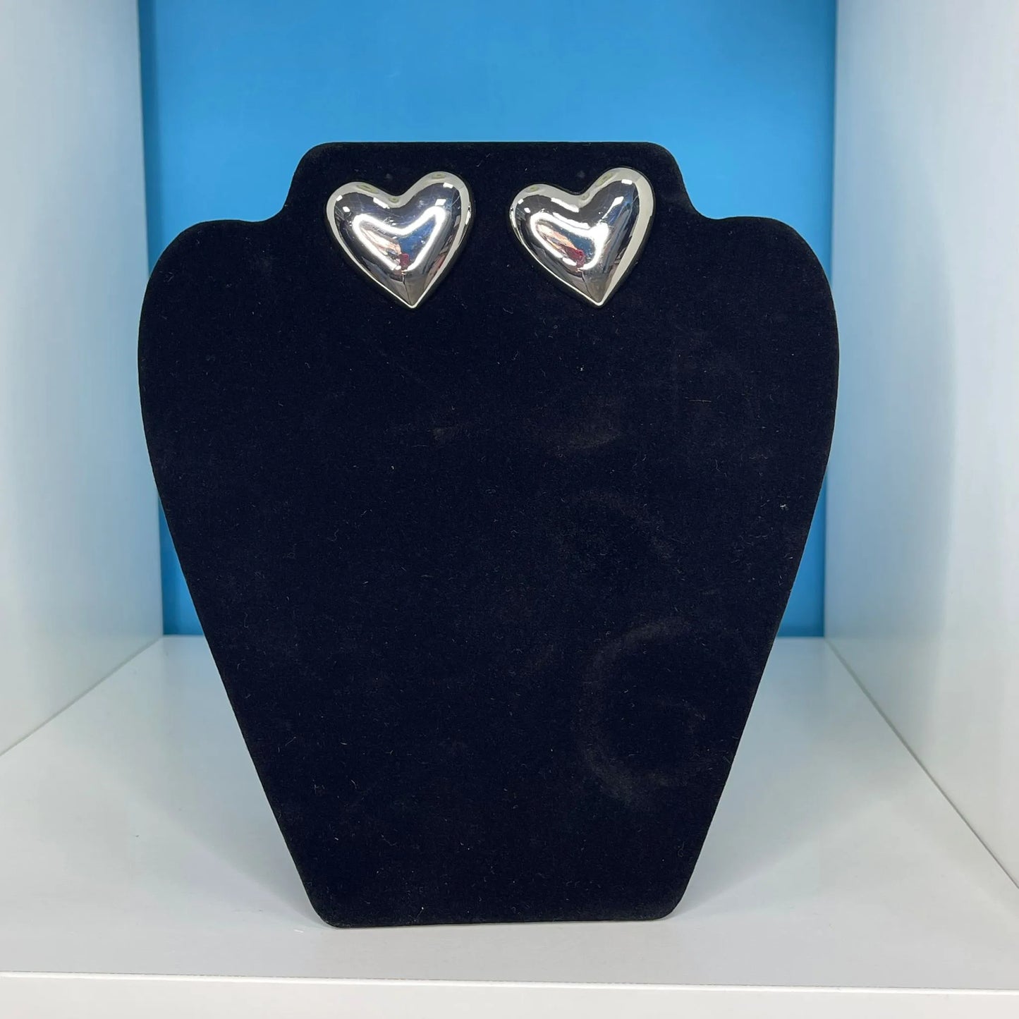 Orecchini Cuore Pieno Liscio - Vari Colori