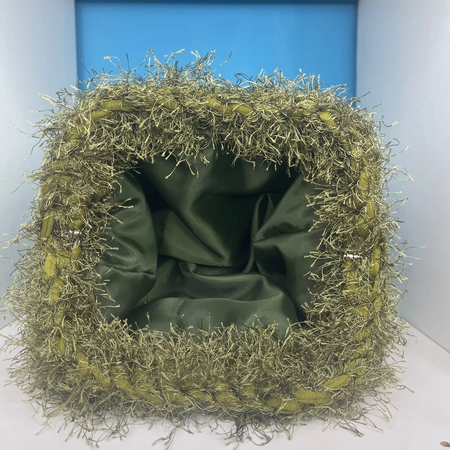 Clutch Pellicciosa Verde - Realizzata a Mano