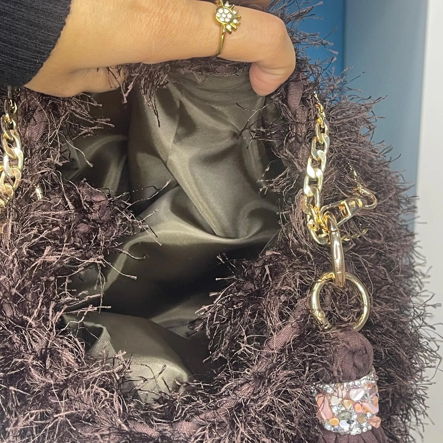 Borsetta in Fettuccia e Filato Fur - Realizzata a Mano