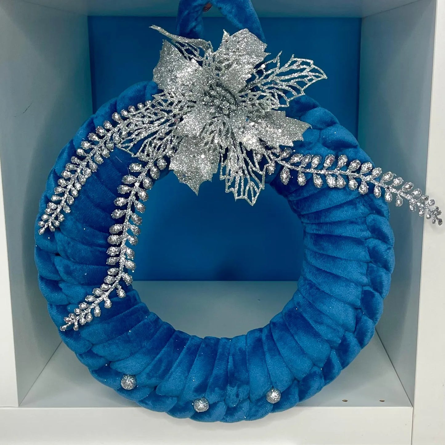 Ghirlanda Blu - Realizzata a Mano