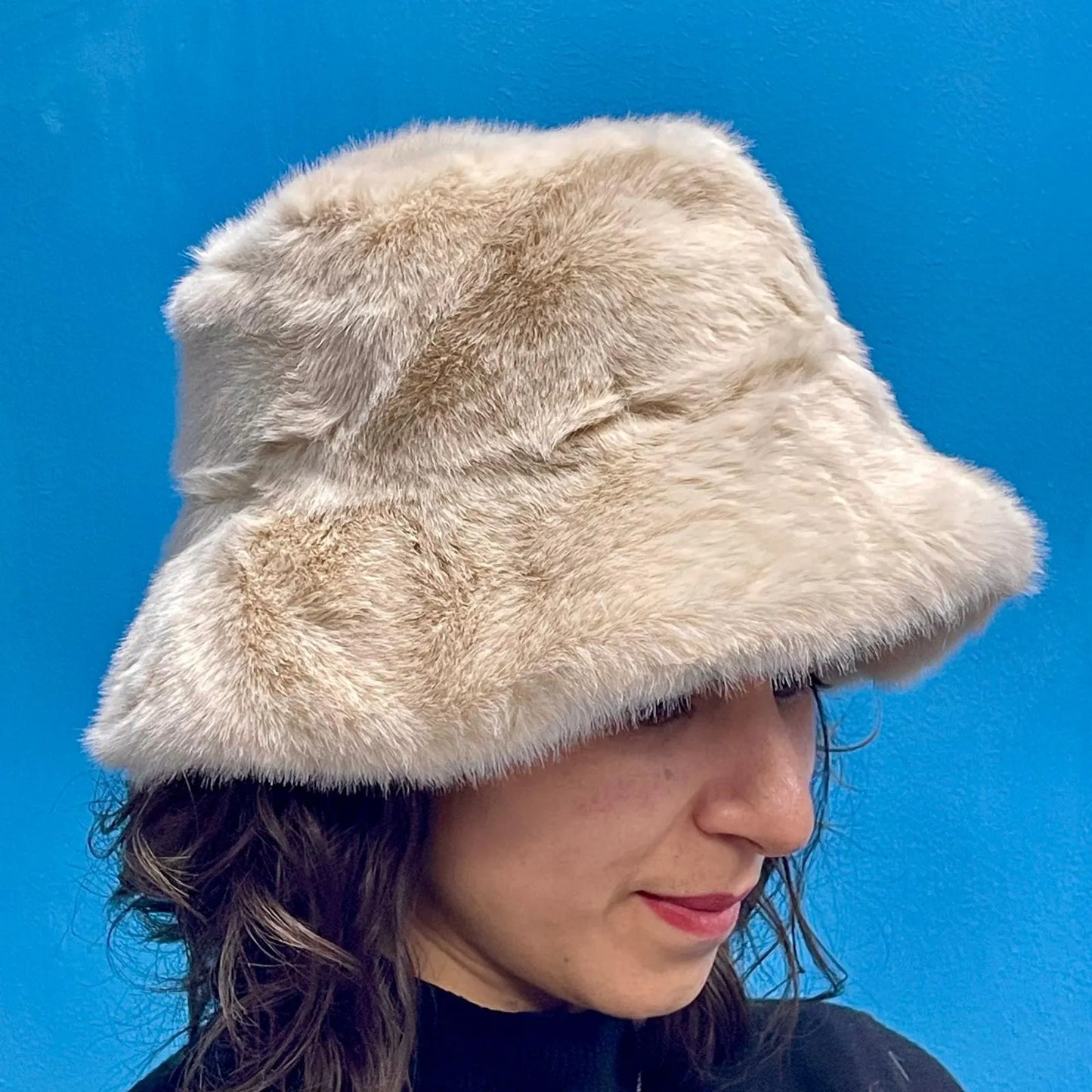 Cappello Pelliccioso - Vari Colori