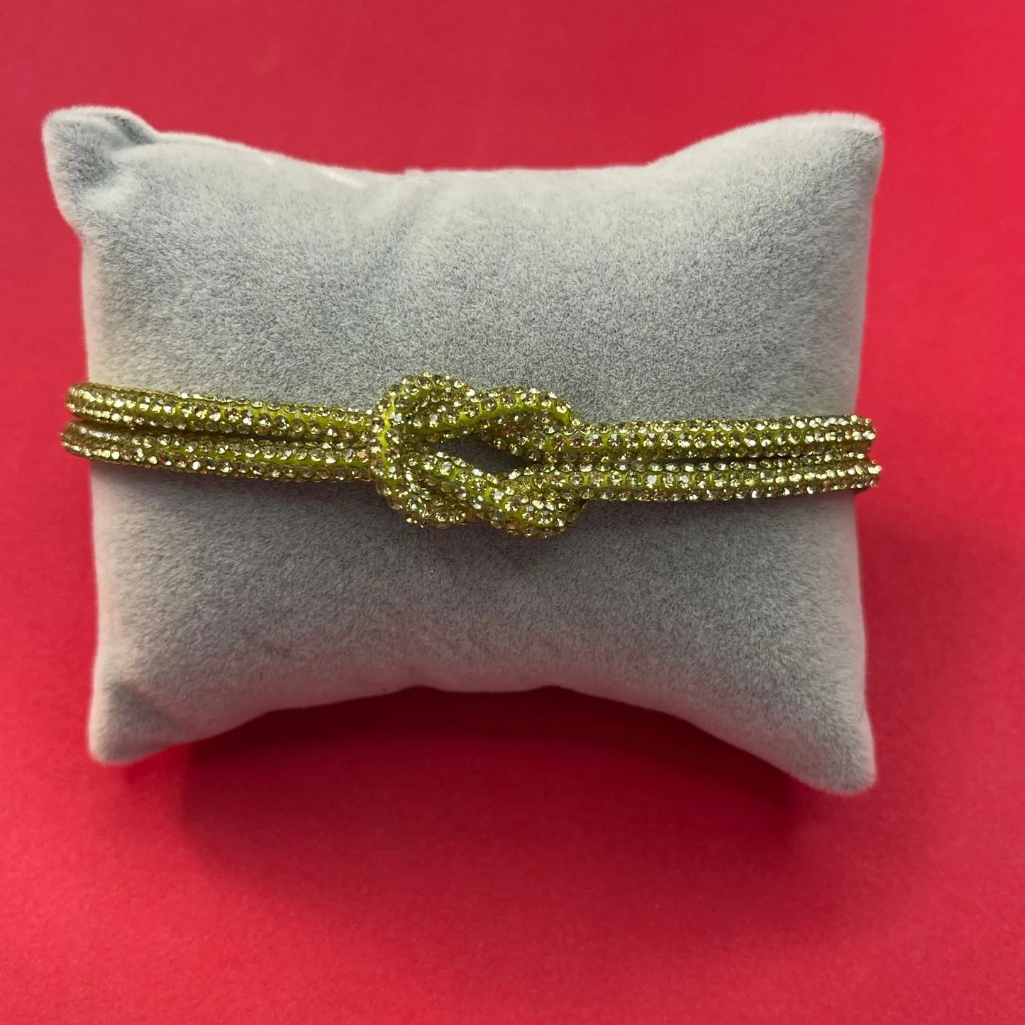 Bracciale Nodo Realizzato a Mano - Vari Colori